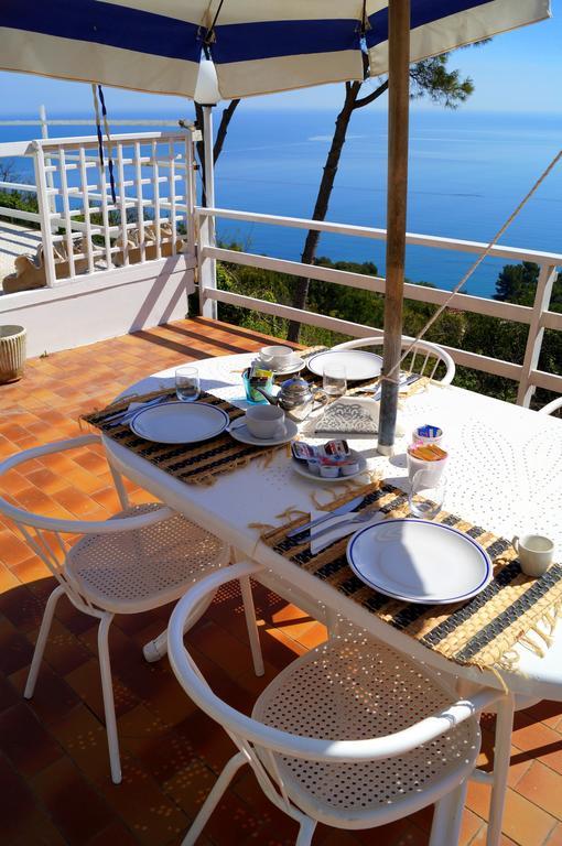 Sea View Sirolo Di Amedeo Bed & Breakfast Exterior photo
