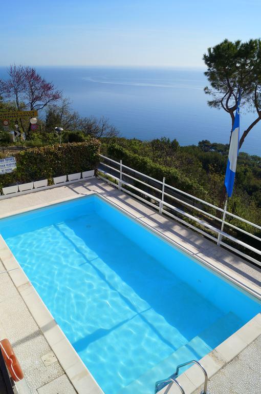 Sea View Sirolo Di Amedeo Bed & Breakfast Exterior photo